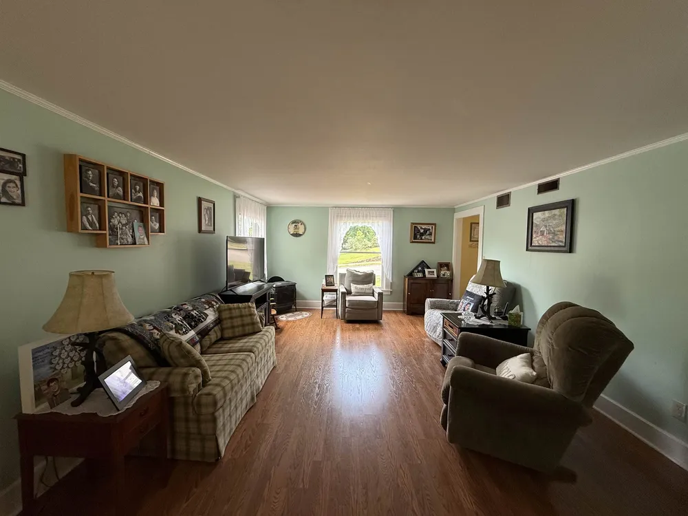 43 Clark Ave, Laconia, NH 03246