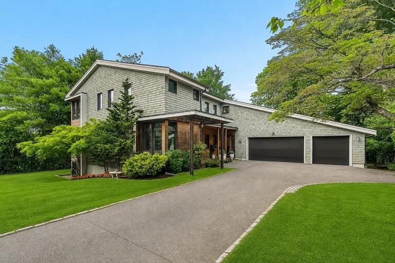 99 Littlefield Rd, Newton, MA 02459