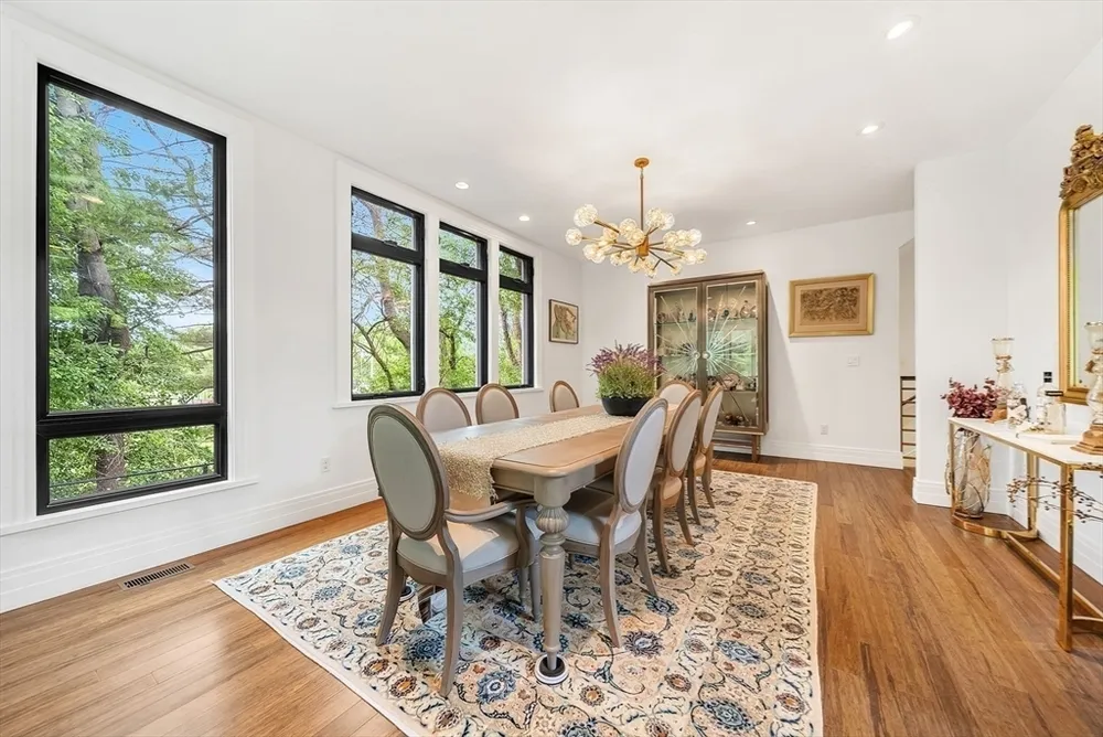 99 Littlefield Rd, Newton, MA 02459