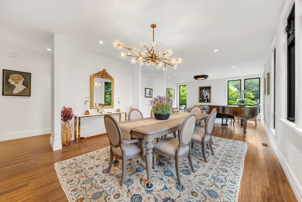 99 Littlefield Rd, Newton, MA 02459