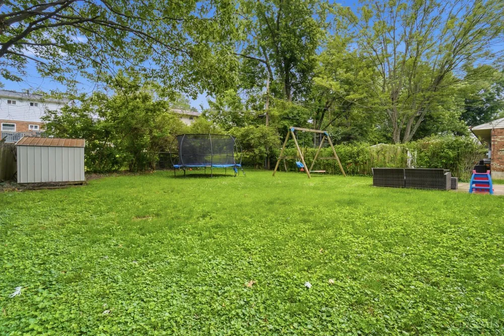 1728 Rockhurst Ln, Cincinnati, OH 45255