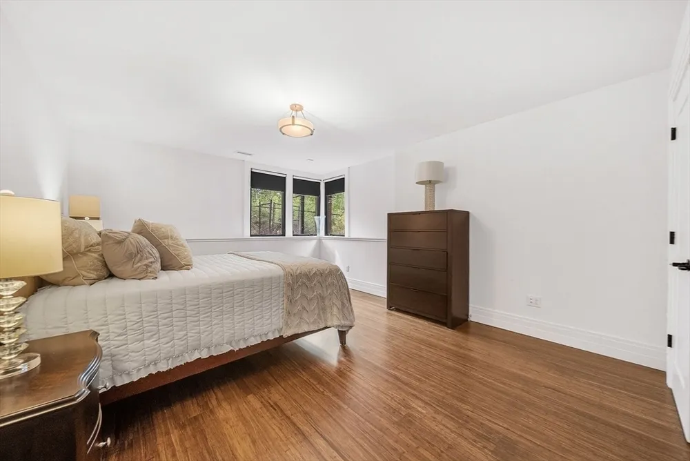 99 Littlefield Rd, Newton, MA 02459