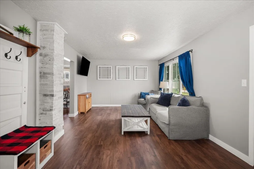 1408 W Kiernan Ave, Spokane, WA 99205