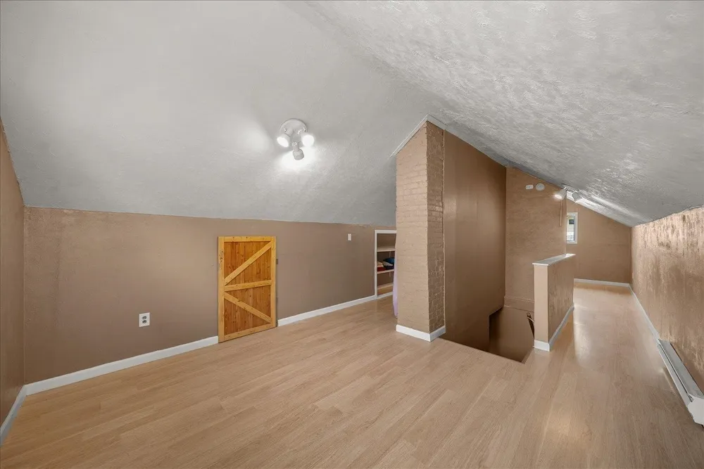 1408 W Kiernan Ave, Spokane, WA 99205
