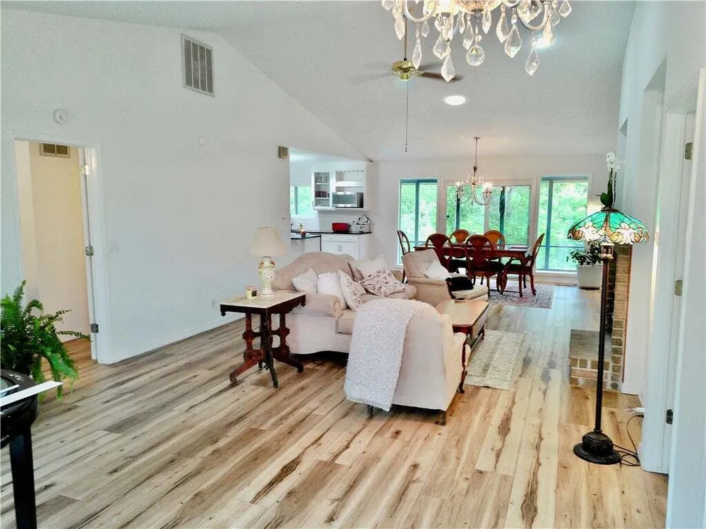 17 Kirkwall Pl, Bella Vista, AR 72715