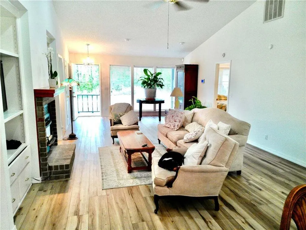 17 Kirkwall Pl, Bella Vista, AR 72715