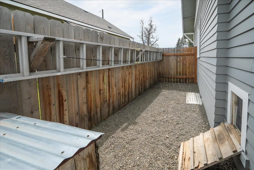 1408 W Kiernan Ave, Spokane, WA 99205