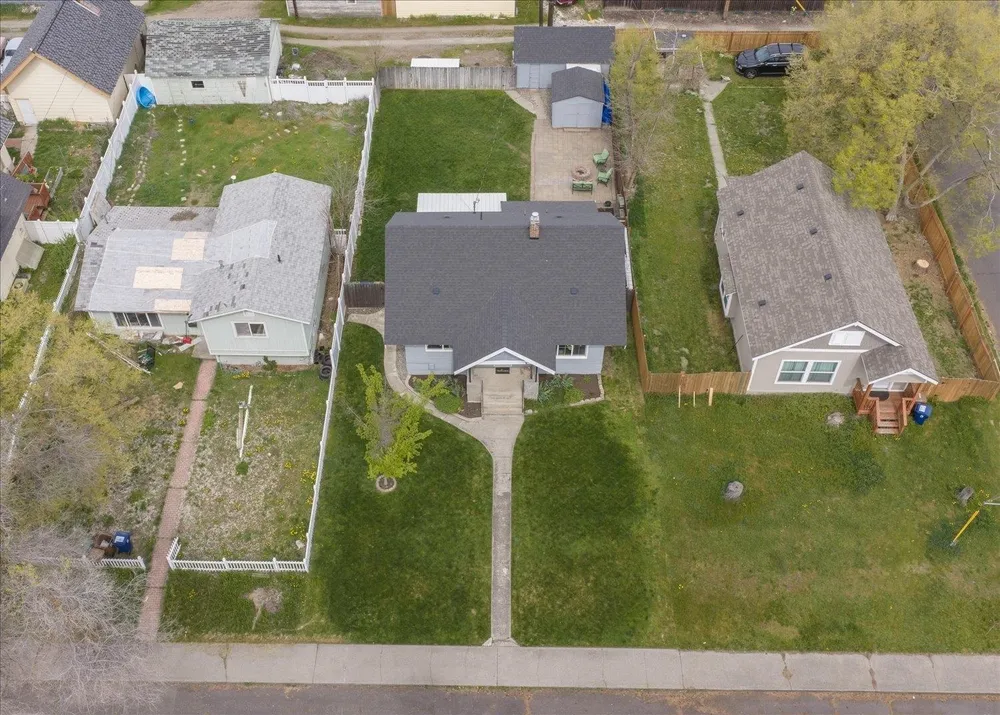 1408 W Kiernan Ave, Spokane, WA 99205