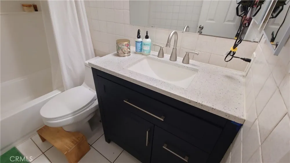 4109 W 5th St, Santa Ana, CA 92703