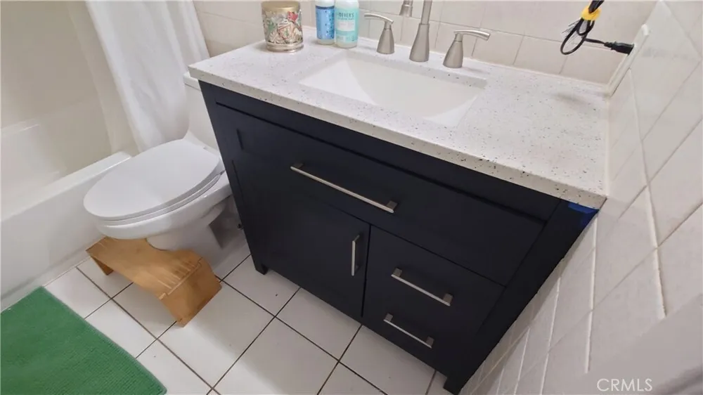 4109 W 5th St, Santa Ana, CA 92703