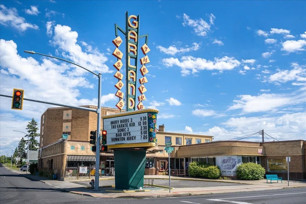 1408 W Kiernan Ave, Spokane, WA 99205