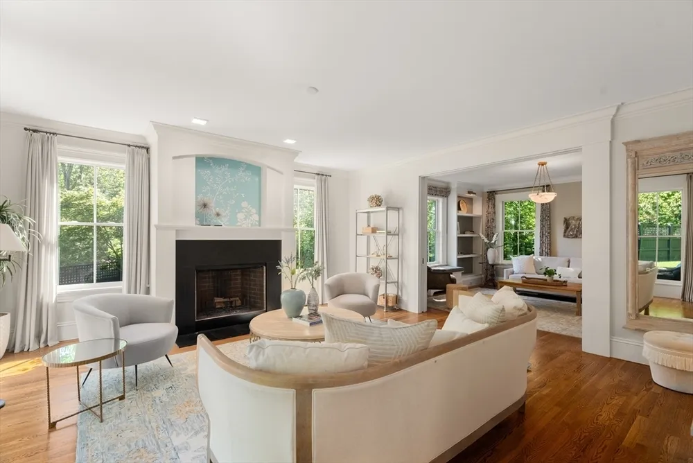 175 COOLIDGE HILL, Cambridge, MA 02138