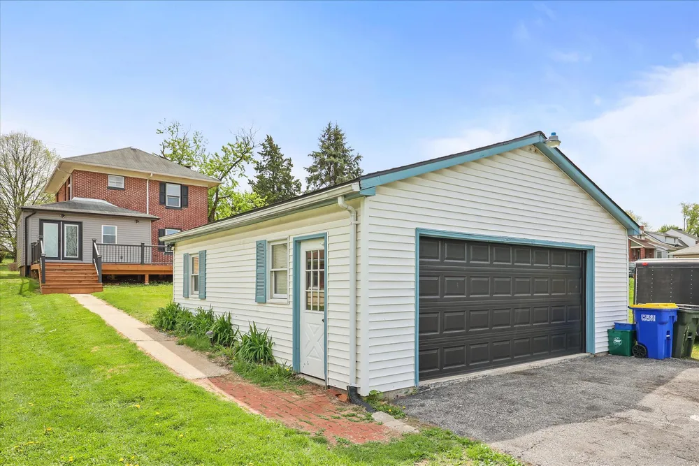 310 Hanover Rd, York, PA 17408