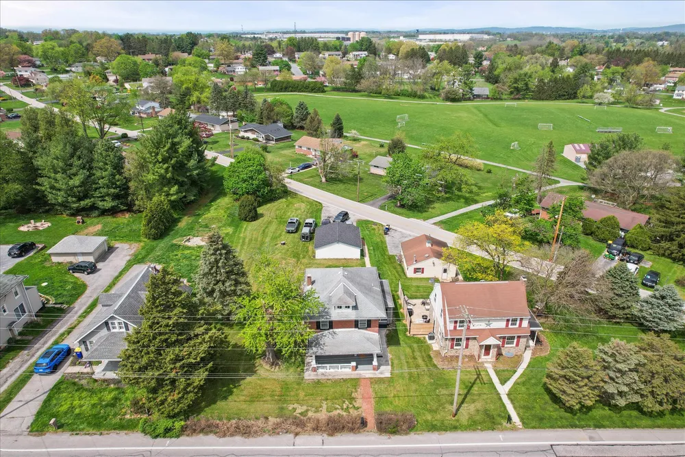 310 Hanover Rd, York, PA 17408