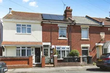 Avery Lane, Gosport