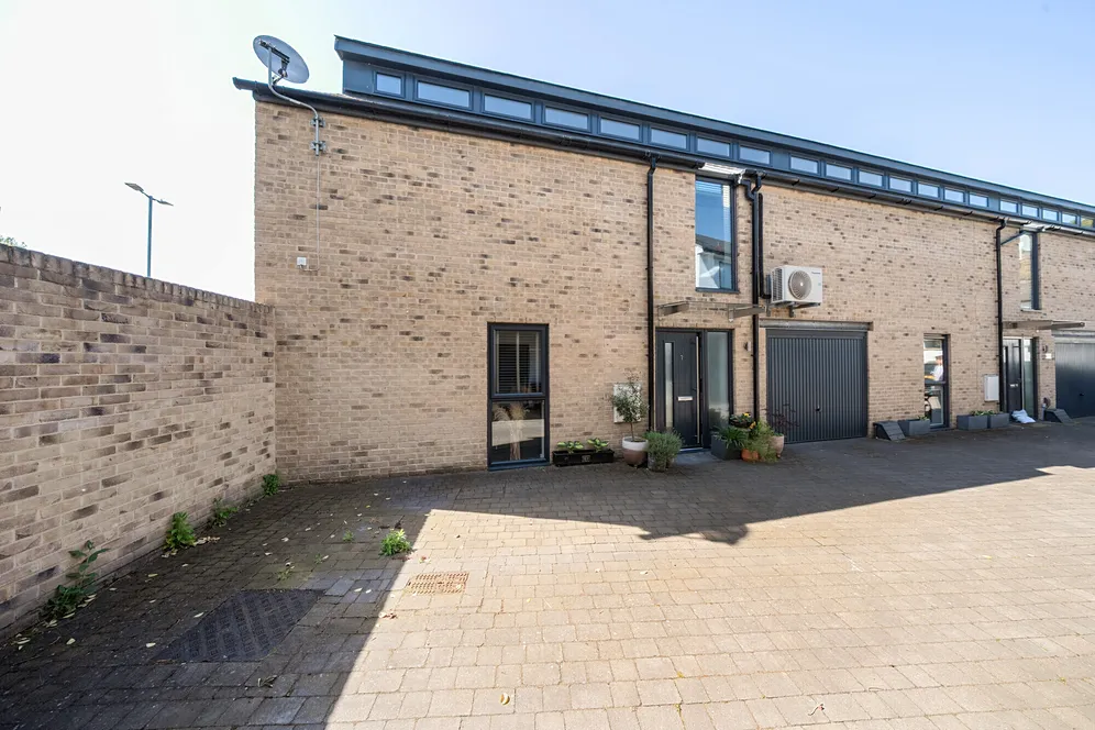 North Road, Hertford, SG14 photo 14