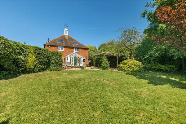 Watery Lane, Kemsing, TN15 photo 1