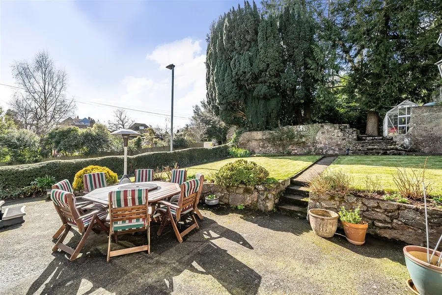 Property Image 16