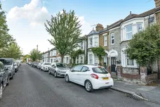 Holtwhite Avenue, Enfield