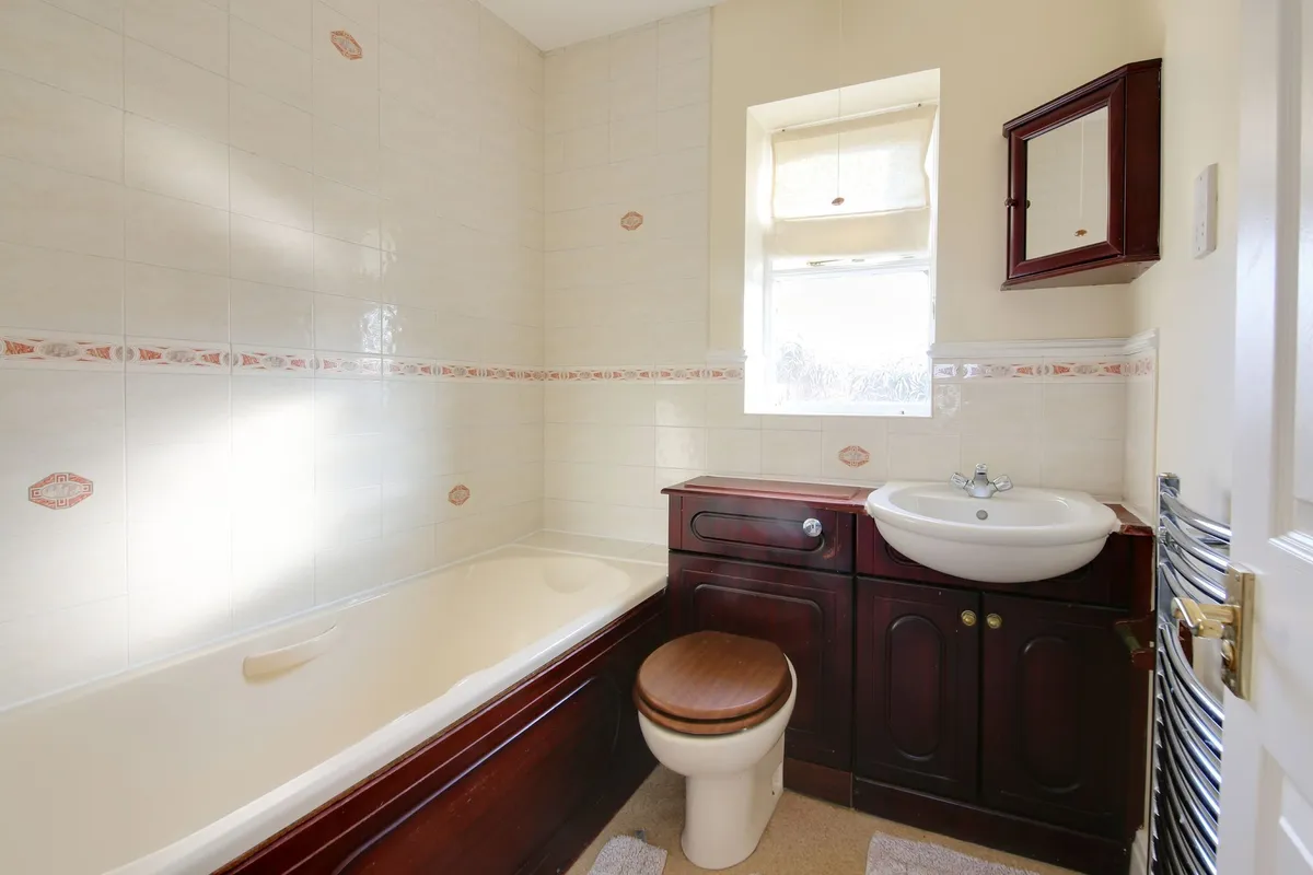 Pochard Rise, Norton, WA7