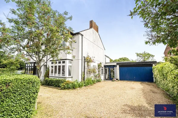 Station Road, Woburn Sands, MK17 photo 13