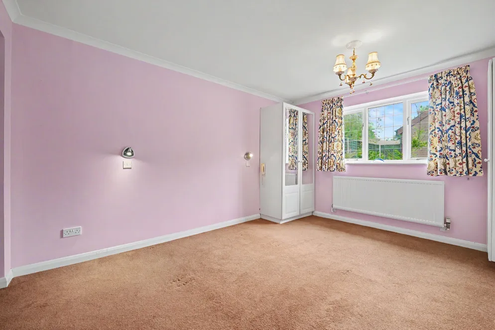 Property carousel item 17