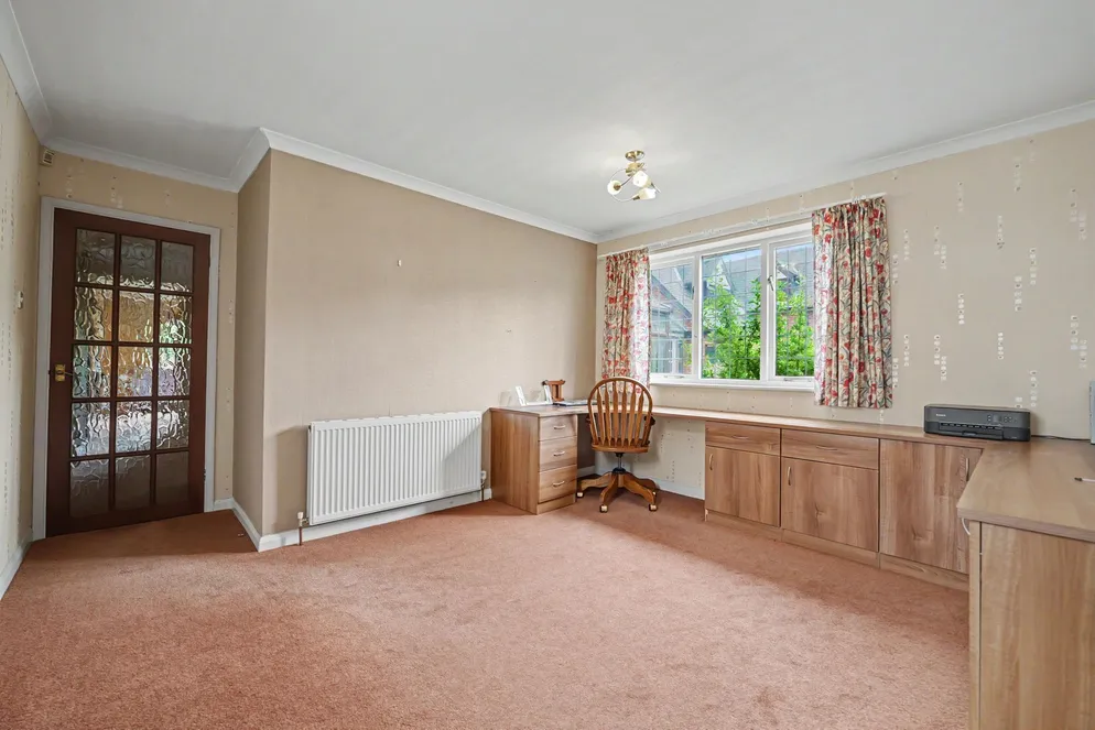 Property carousel item 20