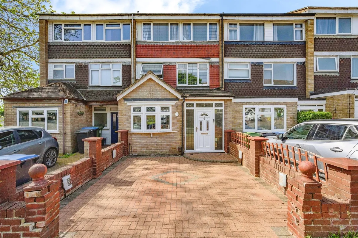 Washington Avenue, HEMEL HEMPSTEAD