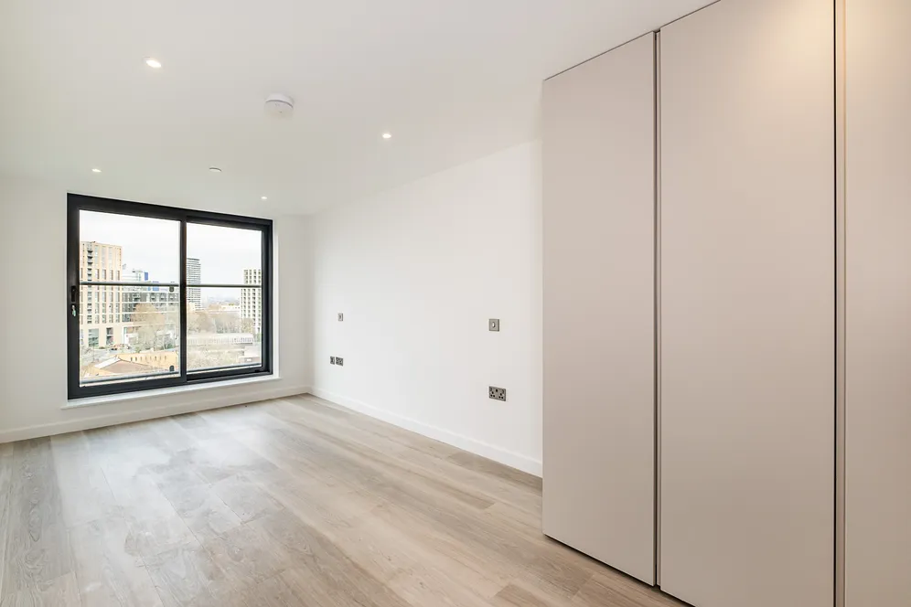 Horizon, Plough Road, London, SW11 photo 4