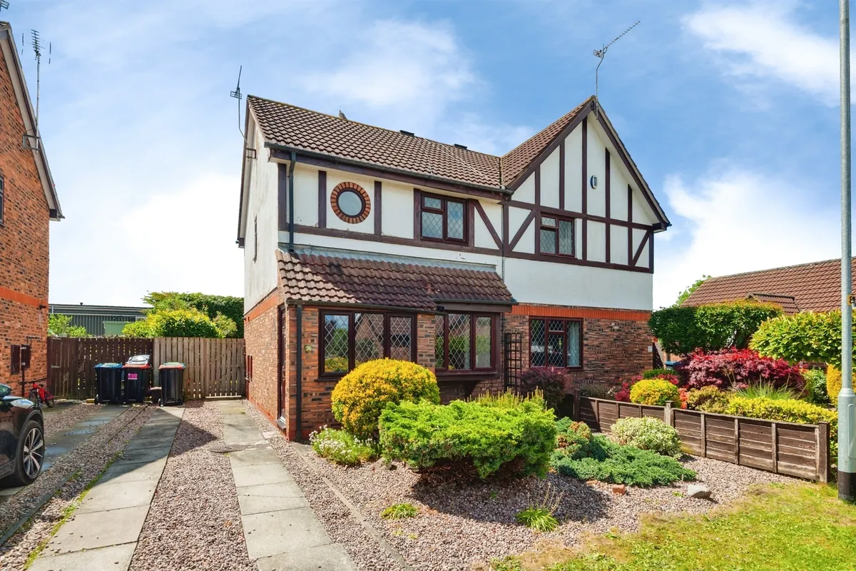 Lodge Hollow, Helsby, Frodsham