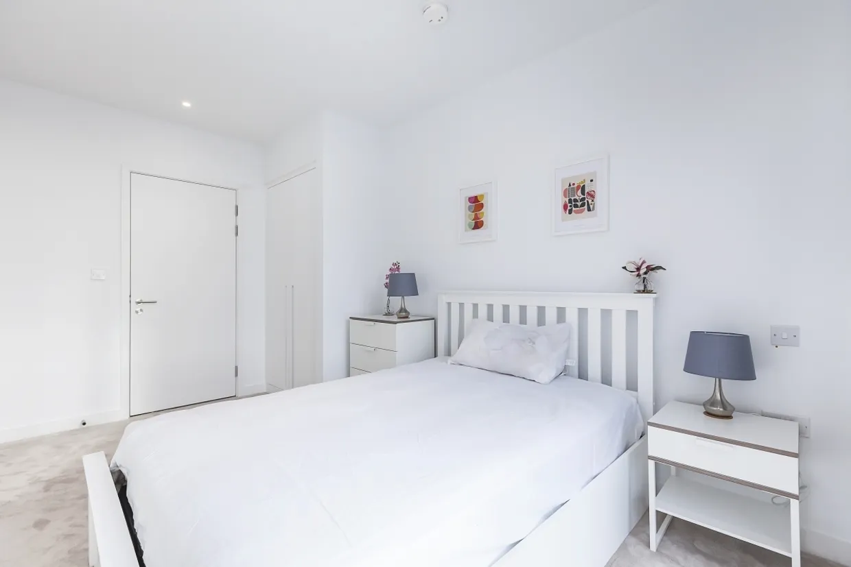 Commodore House, E16 photo 7