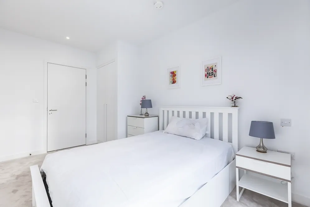 Commodore House, E16 photo 7