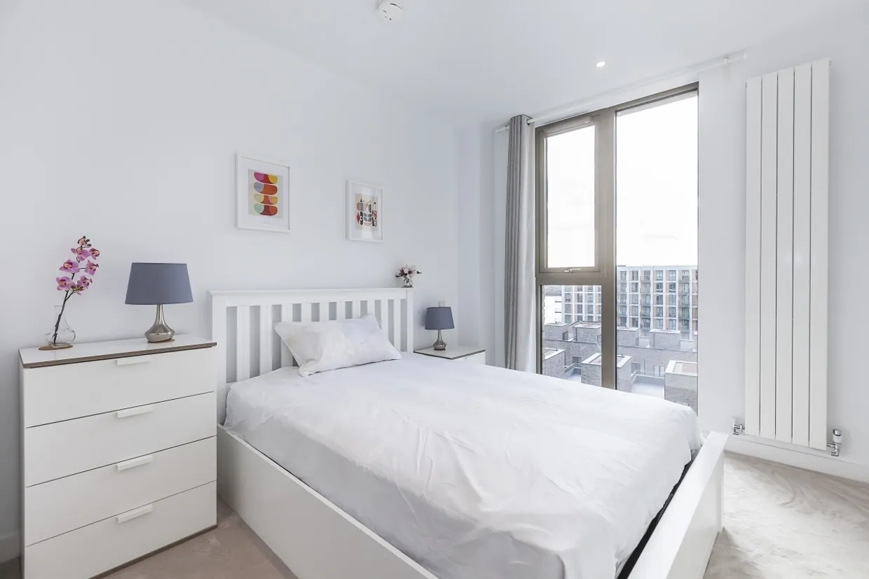 Commodore House, E16 photo 13