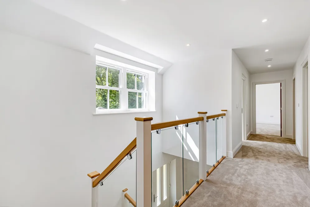 Wellhouse Road, Beech, GU34 photo 8