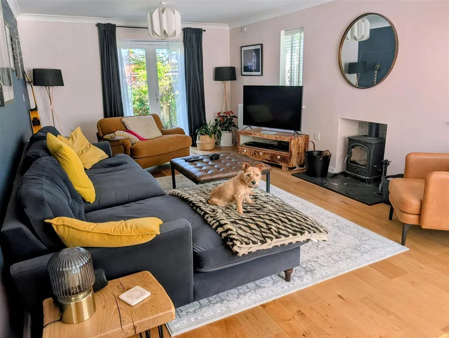 Property Image 12