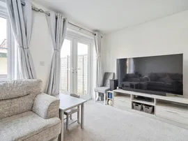 Tempest Square, BRADFORD thumb 3