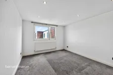 Woodcote Road, Wallington