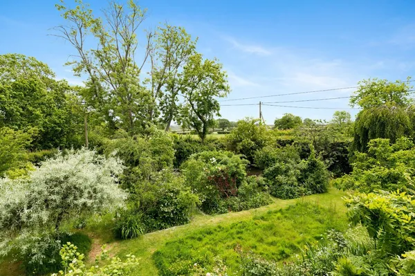 Plumpton Green, Lewes, BN7 photo 10