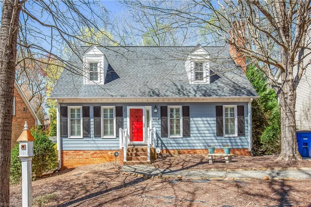 4104 Moss Brook Dr, Winston Salem, NC 27127