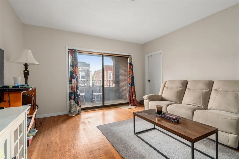 317 Summit Ave, Boston, MA 02135