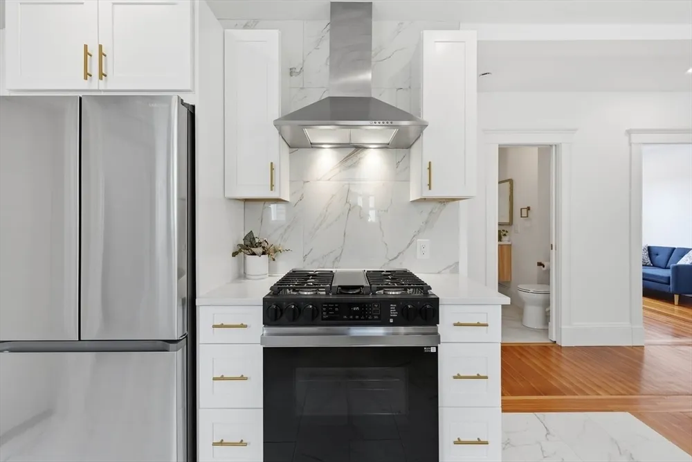 29 Cushing St, Cambridge, MA 02138