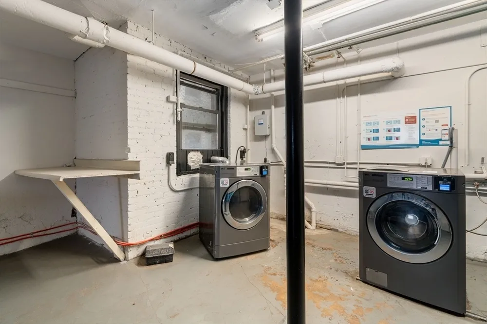 317 Summit Ave, Boston, MA 02135