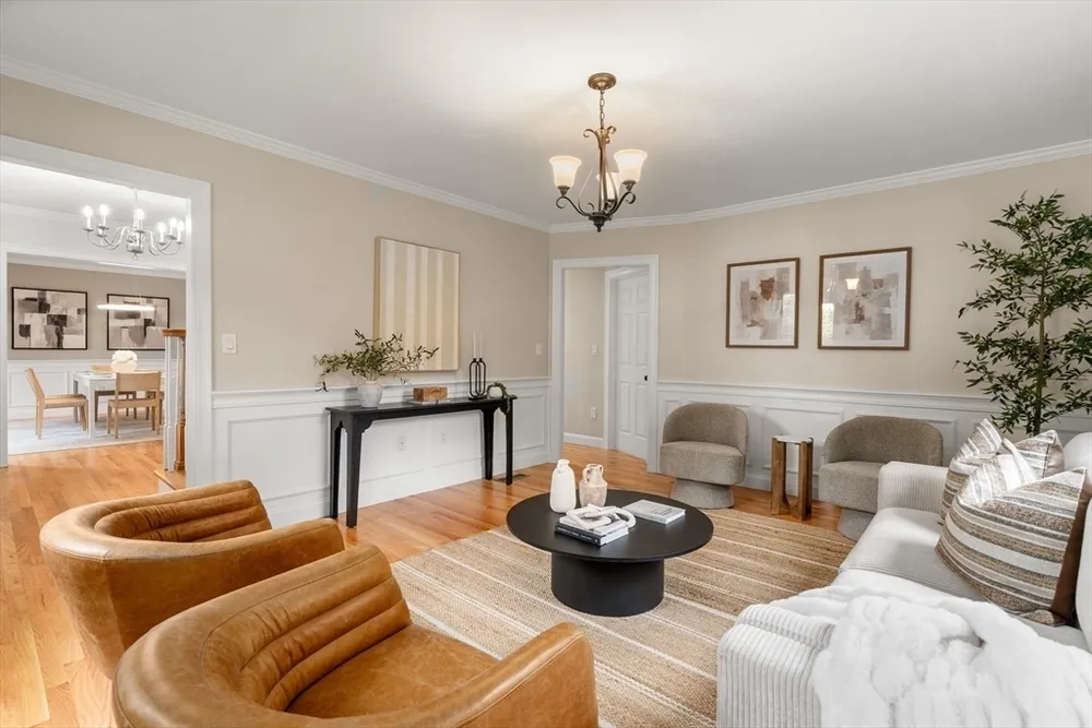 308 Brighton St, Belmont, MA 02478
