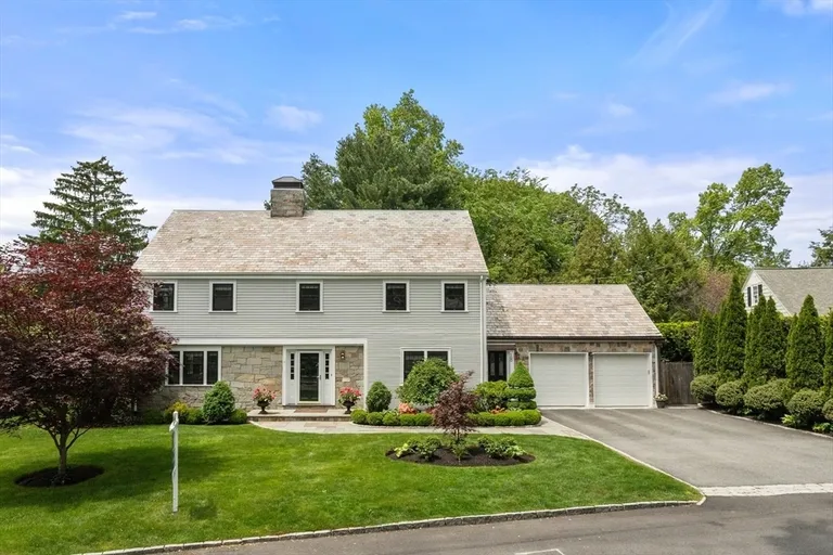100 Village Hill Rd, Belmont, MA 02478