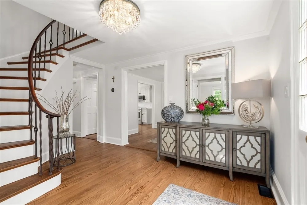 100 Village Hill Rd, Belmont, MA 02478