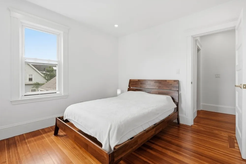 29 Cushing St, Cambridge, MA 02138