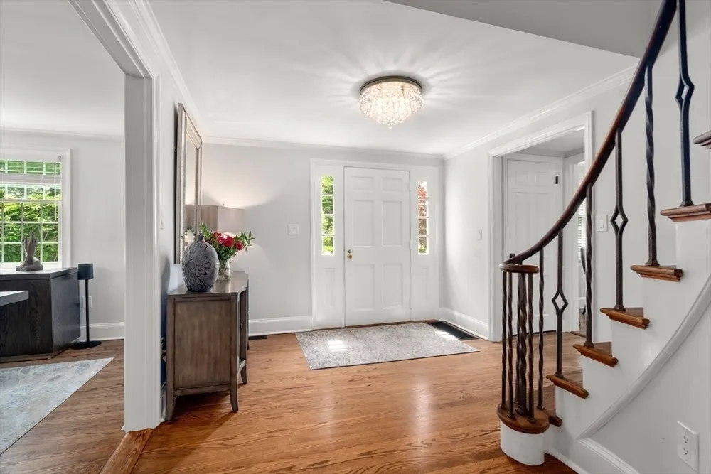 100 Village Hill Rd, Belmont, MA 02478