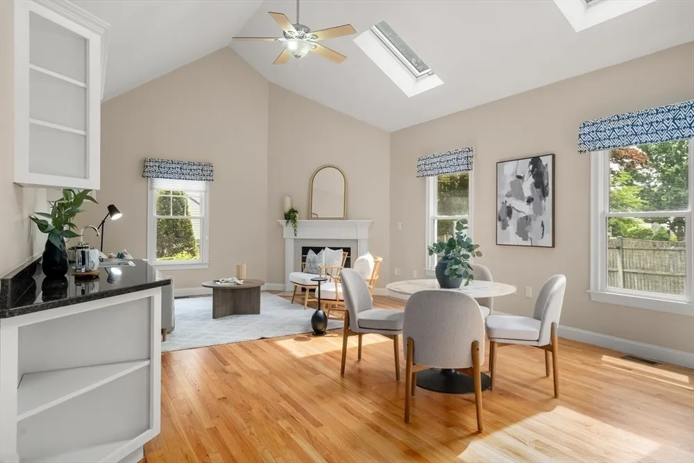 308 Brighton St, Belmont, MA 02478