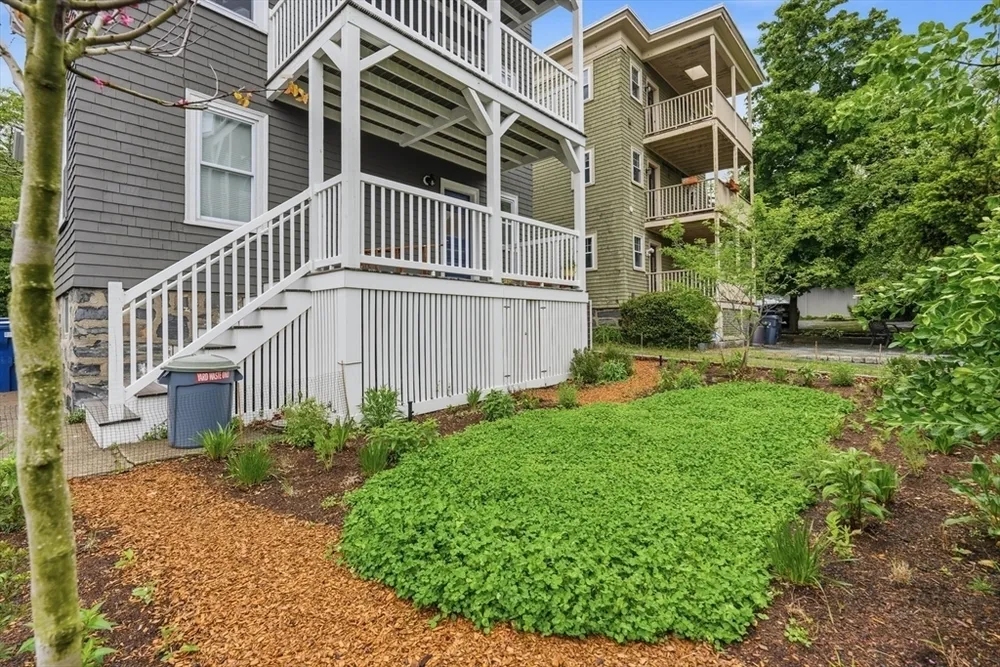 29 Cushing St, Cambridge, MA 02138