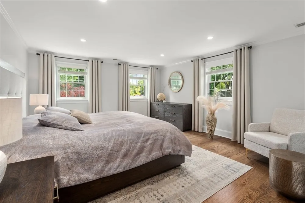 100 Village Hill Rd, Belmont, MA 02478
